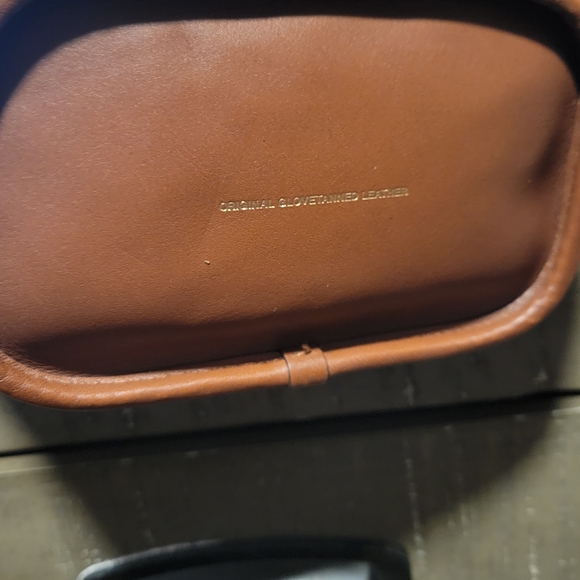 Coach Tan Leather Shoulder Bag - Picture 4 of 5